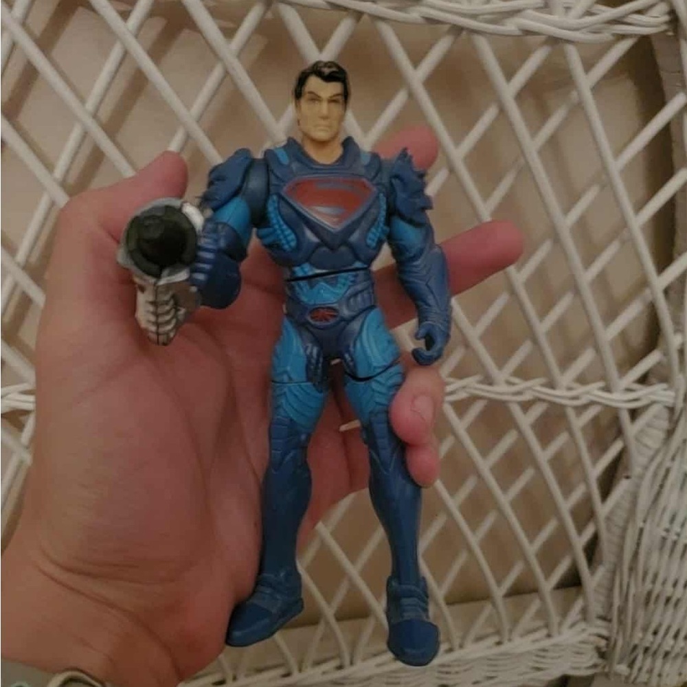 Superman Man Of Steel Krypton Battle Suit 4” Action Figure